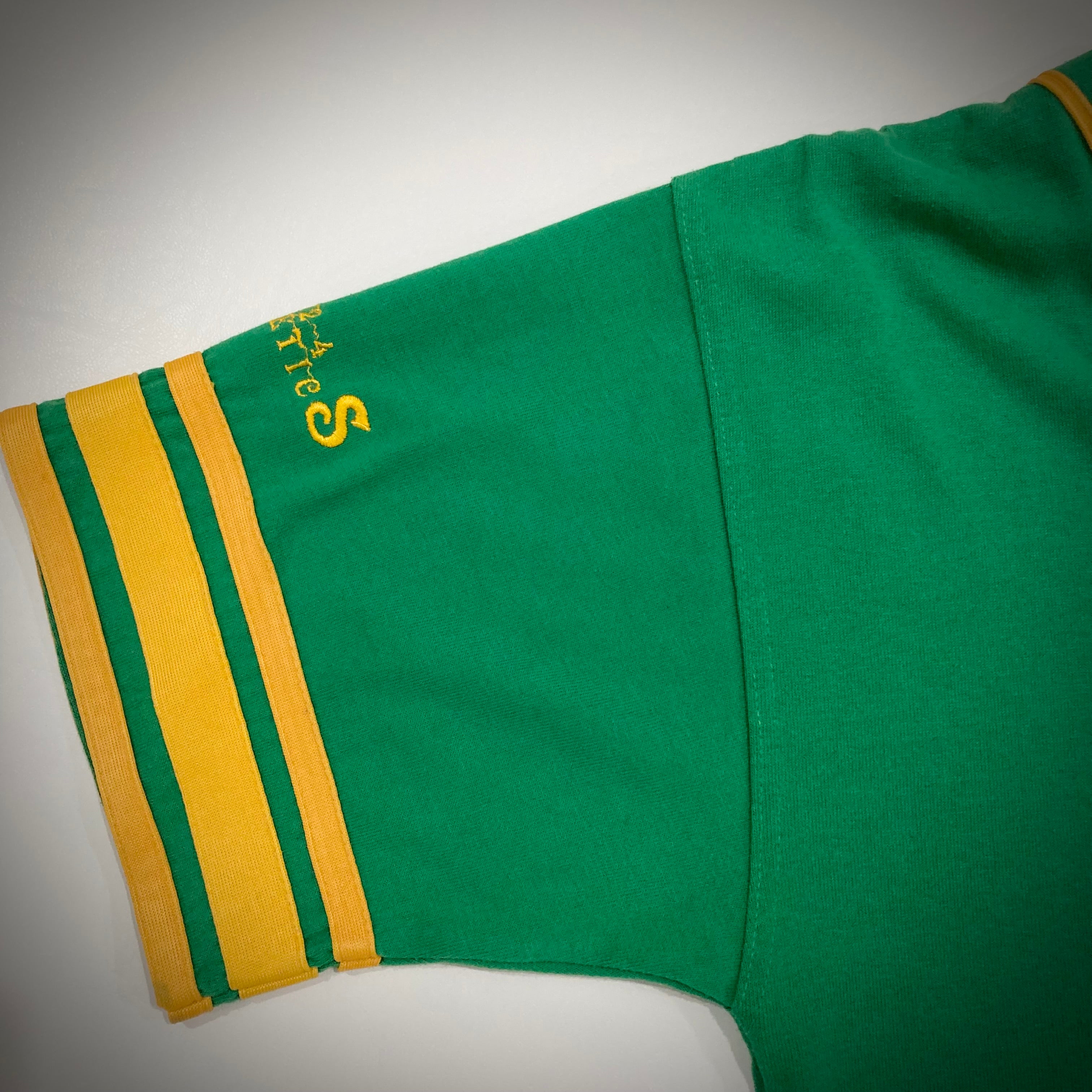 VINTAGE STARTER OAKLAND ATHLETICS JERSEY SHIRT